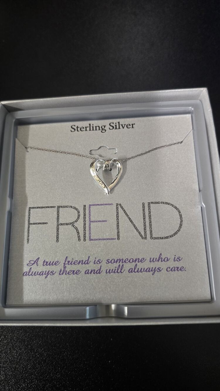 STERLING SILVER HEART PENDANT INSCRIBED “A TRUE FRIEND” NEW IN GIFT BOX